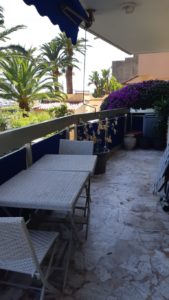 APPARTEMENT 2 PIÈCES À LOUER LE GOLFE JUAN - 06220 / RÉF: 112-01