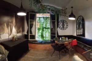 Juan-les-Pins – proche des plages. Fonds de commerce restaurant avec licence