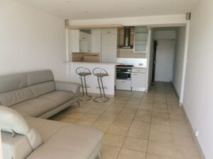 Golfe-Juan – front de mer – 2 pièces avec parking